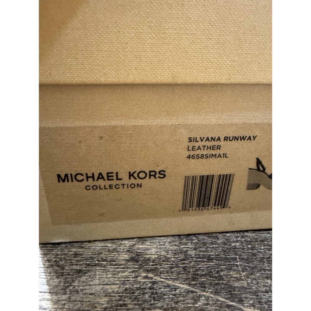 Michael Kors Collection Silvana Runway platform sandal in black leather Size 8 - Picture 16 of 16